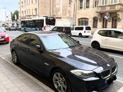 Gebraucht BMW 530 M Sport 258 PS (189 kW) 2011 Schwarz Limousine