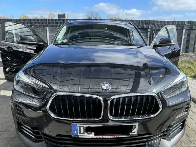 Używany BMW X2 Advantage 136 KM (100 kW) 2021 Czarny SUV