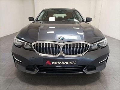 Usata BMW 318 Sport Line 150 CV (110 kW) 2022 Grigio Berlina
