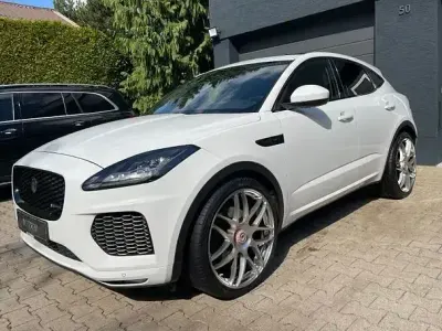 Gebraucht Jaguar E-Pace R-Dynamic 301 PS (221 kW) 2019 Fuji/polaris white SUV