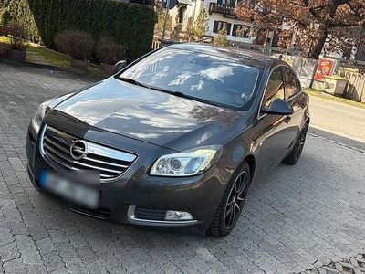 Gebraucht Opel Insignia 280 PS (205 kW) 2009 Grau Limousine