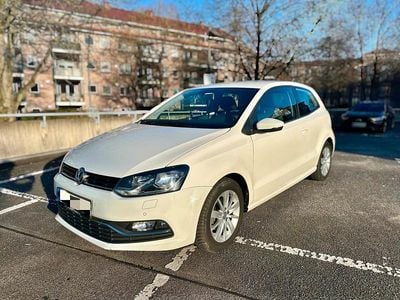 Gebraucht VW Polo Comfortline 90 PS (66 kW) 2017 Weiß Limousine