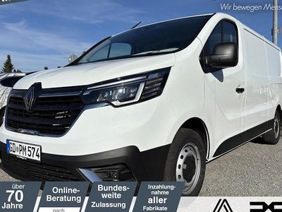 Weiß Gebraucht 2024 Renault Trafic Komfort Van / Kleinbus | 31.800 € (Guter Preis)
