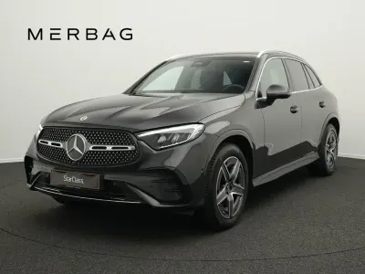 Gebraucht Mercedes GLC300 AMG line 269 PS (197 kW) 2025 Grau SUV