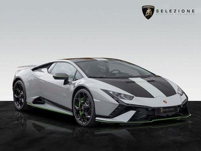 Grau Gebraucht 2024 Lamborghini Huracán | 366.640 € (Teuer)