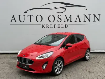 Gebraucht Ford Fiesta Titanium 101 PS (74 kW) 2017 Racerot Kleinwagen