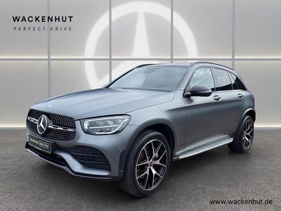 Gebraucht Mercedes GLC300e AMG 194 PS (142 kW) 2022 Grau SUV