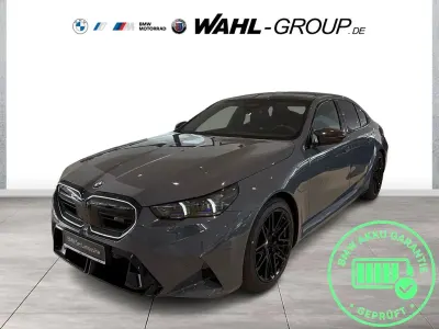 Neu BMW M5 Performance 727 PS (534 kW) 2026 Bmw individual storm bay metal Limousine