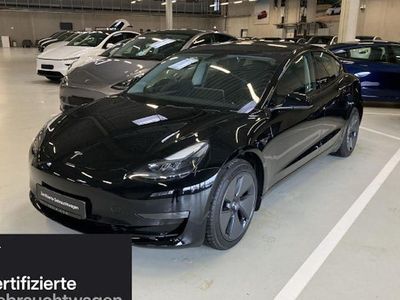 Schwarz Gebraucht 2022 Tesla Model 3 Long Range RWD Limousine | 34.000 €