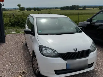 Gebraucht Skoda Citigo 60 PS (44 kW) 2014 Weiß Kleinwagen