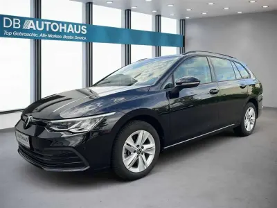 Gebraucht VW Golf VIII Life 116 PS (85 kW) 2024 Schwarz Kombi
