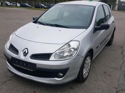 Renault Clio II