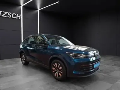 Gebraucht VW Tiguan Goal 150 PS (110 kW) 2025 Blau SUV