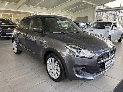 Grau Gebraucht 2021 Suzuki Swift Comfort Limousine | 13.400 € (Etwas zu teuer)
