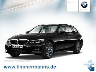 Gebraucht BMW 330e Sport Line 292 PS (214 kW) 2021 Saphirschwarz (metallic) Kombi