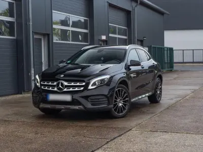 Gebraucht Mercedes GLA200 Edition 136 PS (100 kW) 2018 Schwarz SUV
