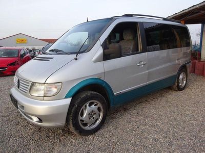Gebraucht Mercedes V220 122 PS (89 kW) 2002 Grau Van / Kleinbus