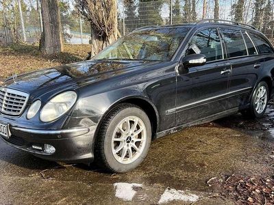 Gebraucht Mercedes E200 Elegance 163 PS (119 kW) 2003 Kombi