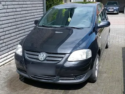 Używany VW Fox 75 KM (55 kW) 2005 Czarny Hatchback