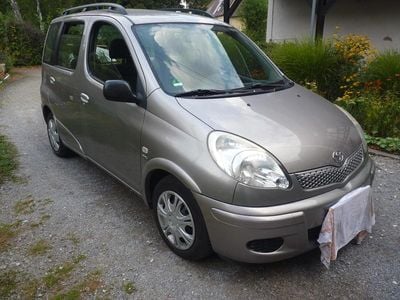Toyota Yaris Verso