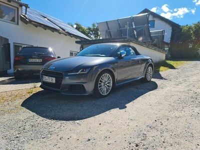 Gebraucht Audi TT Roadster Ambiente 184 PS (135 kW) 2015 Grau Cabrio