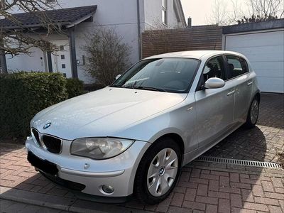 Gebraucht BMW 116 116 PS (85 kW) 2006 Silber Kleinwagen