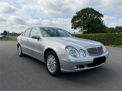 Mercedes E240