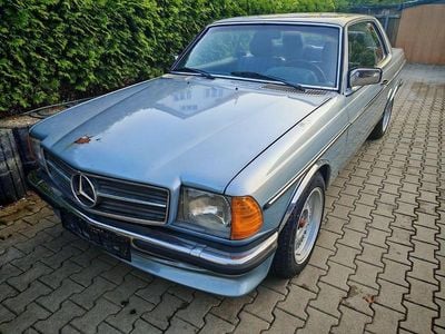 Blau Gebraucht 1980 Mercedes 280 Coupé | 6.900 €