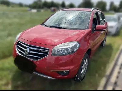 Gebraucht Renault Koleos Dynamique 171 PS (125 kW) 2012 Rot SUV