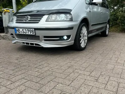 Gebraucht VW Sharan 130 PS (95 kW) 2004 Silber Van / Kleinbus