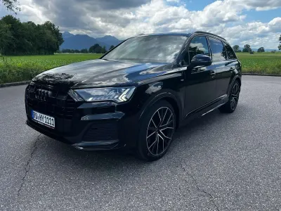 Gebraucht Audi Q7 Competition 286 PS (210 kW) 2023 Mythosschwarz metallic SUV