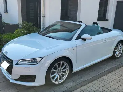 Gebraucht Audi TT Roadster Ambiente 179 PS (131 kW) 2015 Weiß Cabrio
