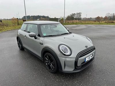 Usado Mini Cooper Hatch 136 HP (100 kW) 2021 Cinzento Citadino