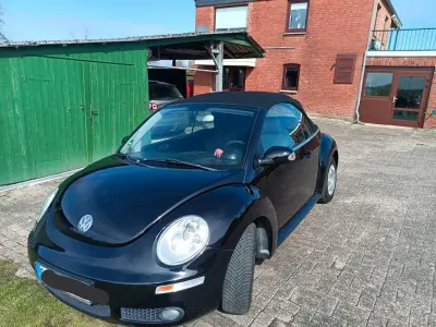 Gebraucht VW New Beetle 75 PS (55 kW) 2005 Schwarz Kleinwagen