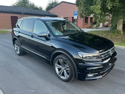 Gebraucht VW Tiguan Allspace R-line 190 PS (139 kW) 2020 Schwarz SUV