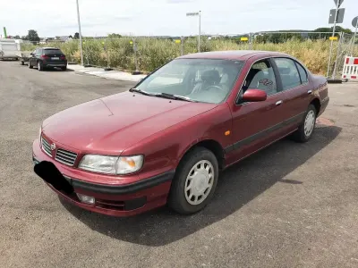 Gebraucht Nissan Maxima 140 PS (102 kW) 1995 Rot Limousine
