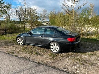 Second-hand BMW 320 M Sport 184 CP (135 kW) 2011 Negru Coupe