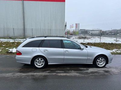 Silber Gebraucht 2006 Mercedes E280 Avantgarde Kombi | 4.900 € (Fairer Preis)
