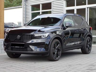 Gebraucht Volvo XC40 Plus 163 PS (119 kW) 2025 Onyx black / metallic SUV