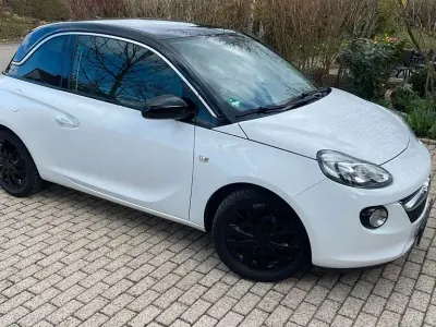 Gebraucht Opel Adam 69 PS (50 kW) 2019 Weiß Kleinwagen