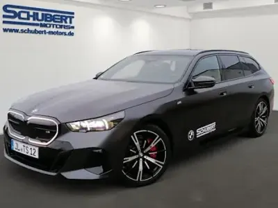 Ny BMW i5 Shadowline 442 kW (601 HK) 2025 Grå Stationcar