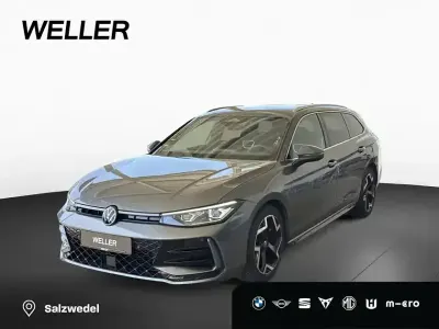 Gebraucht VW Passat R-line 150 PS (110 kW) 2025 Diabasgrau (grau) Kombi