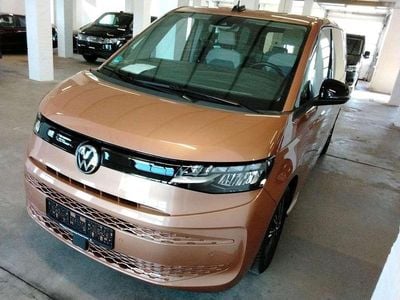 Gebraucht VW Multivan 204 PS (150 kW) 2024 Copper bronze metallic Van