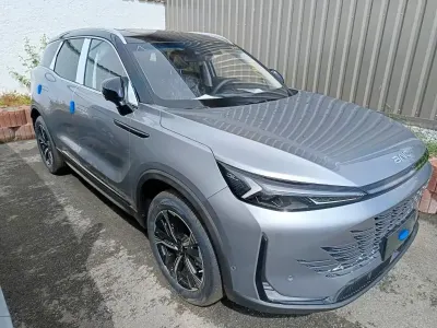 Nowe Baic X75 177 KM (130 kW) 2026 Szary SUV