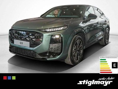 Neu Audi Q3 Sportback Sport 150 PS (110 kW) 2025 Salbeigrün metallic SUV