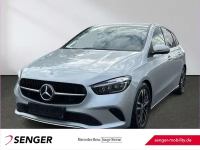 Gebraucht Mercedes B200 Advanced 163 PS (119 kW) 2025 Silber Kleinwagen