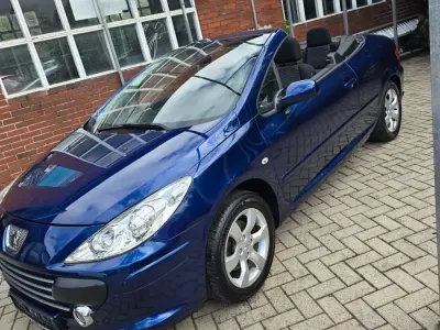 Gebraucht Peugeot 307 CC 140 PS (102 kW) 2006 Blau Cabrio