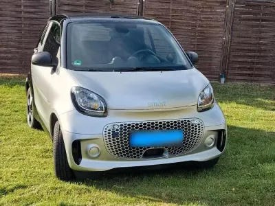 Gebraucht Smart ForTwo Coupé 60 kW (82 PS) 2021 Grau Cabrio