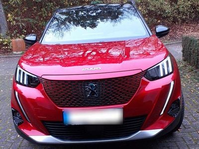 Second-hand Peugeot e-2008 GT 100 kW (136 CP) 2021 Roșu SUV