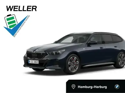 Gebraucht BMW i5 M Sport 250 kW (340 PS) 2025 Carbonschwarz (schwarz) Kombi
